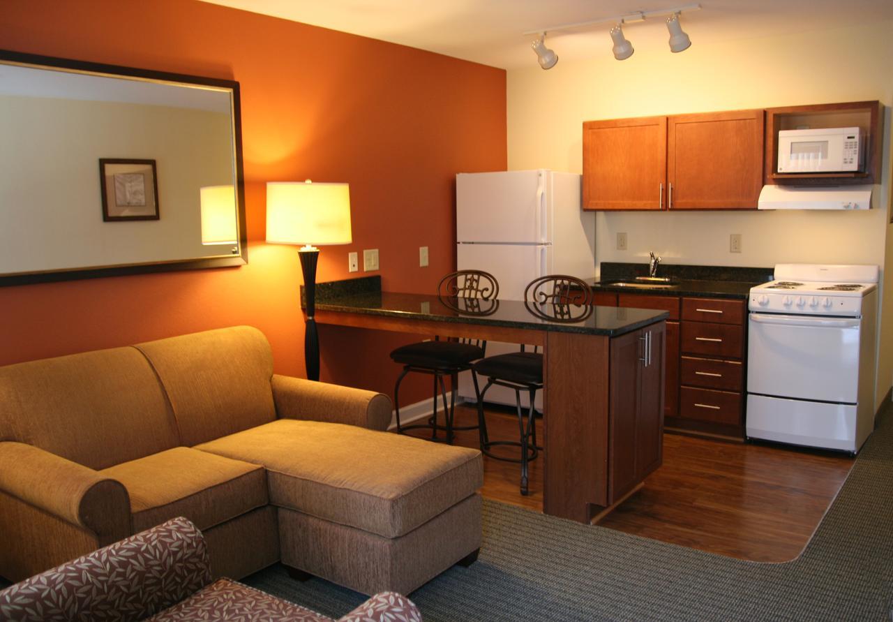 Affordable Suites มัวร์สวิลล์ ภายนอก รูปภาพ